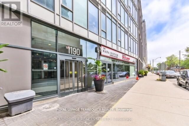 Property Photo:  1190 Dundas Street East 510  ON M4M 0C5 
