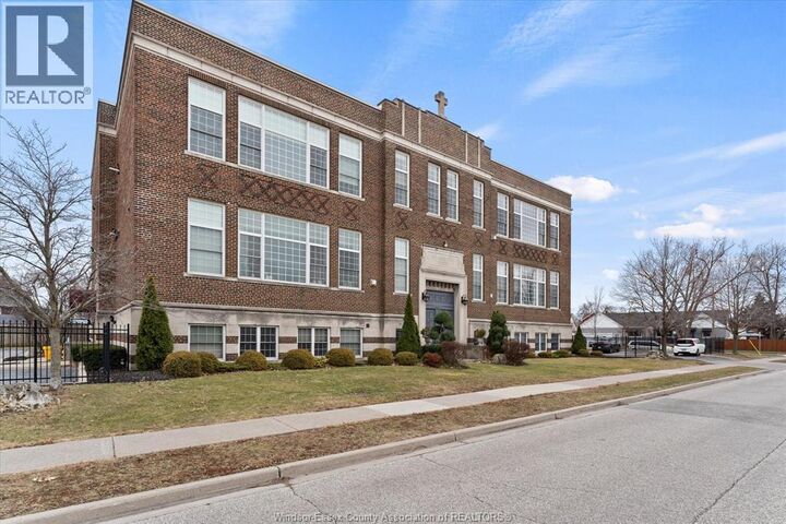 Property Photo:  647 Irvine 303  ON N8X 2T4 