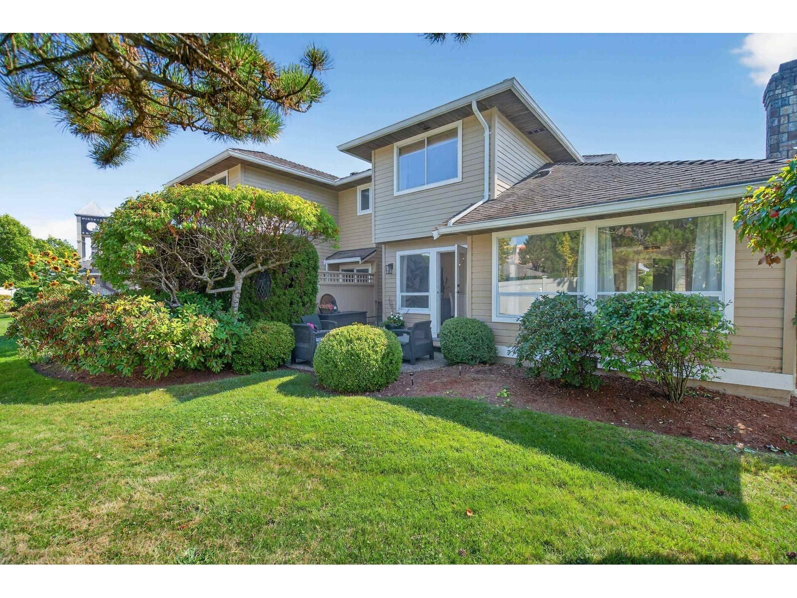 Property Photo:  15121 19 Avenue 116  BC V4A 8J4 