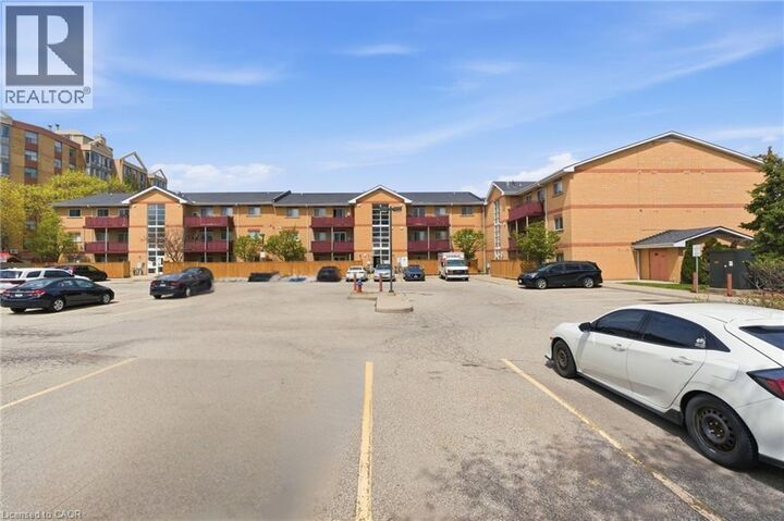 Property Photo: 211 Forum Drive 302C ON L4Z 4C1