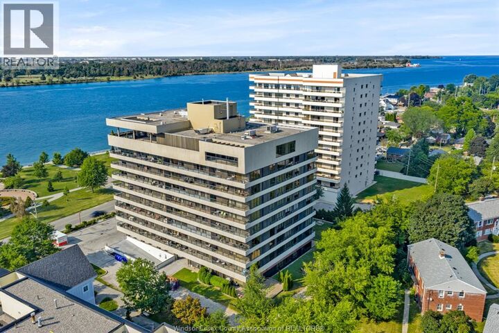 Property Photo:  5125 Riverside Drive East 202  ON N8S 4L8 