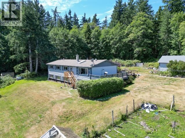 Property Photo:  3008 Ash Street  BC V0N 1W0 