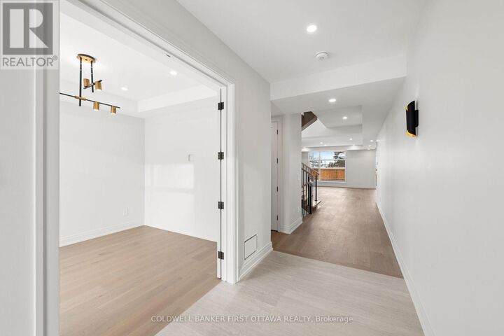 Property Photo:  93 Lotta Avenue  ON K2G 2B8 