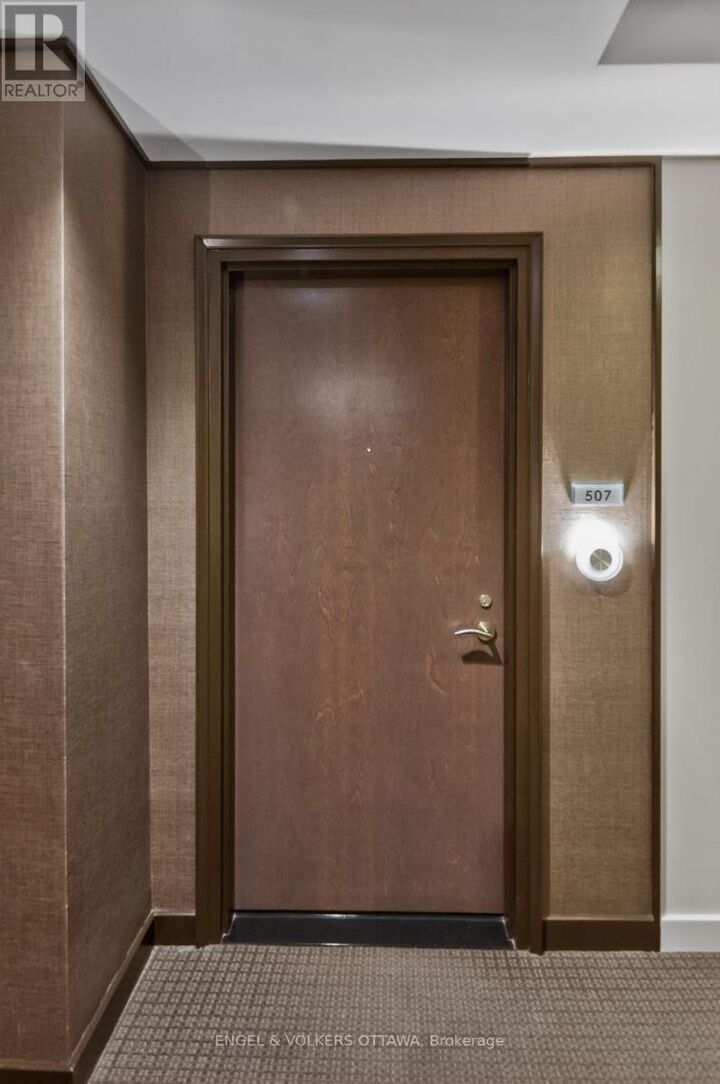 Property Photo:  108 Richmond Road 507  ON K1Z 6V9 