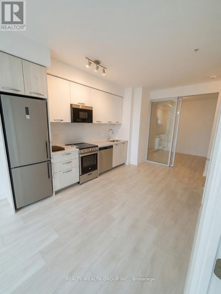 Property Photo:  75 James Street 1609  ON L8P 2T1 