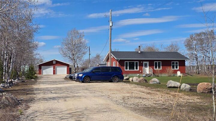 Property Photo: 10081 Road 124 NE Road MB R0C 0A0
