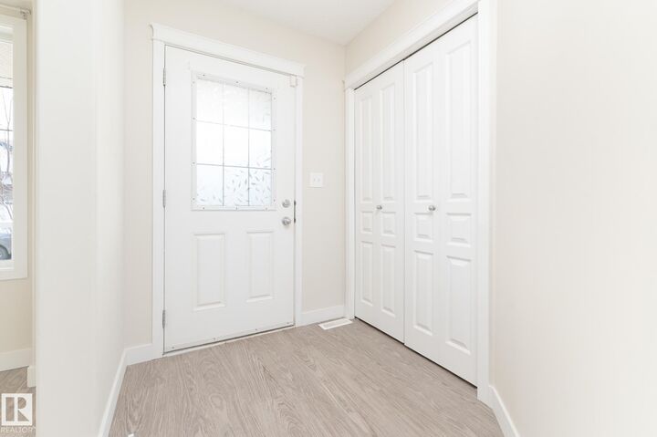 Property Photo:  52 Vivian Way  AB T7X 0H3 