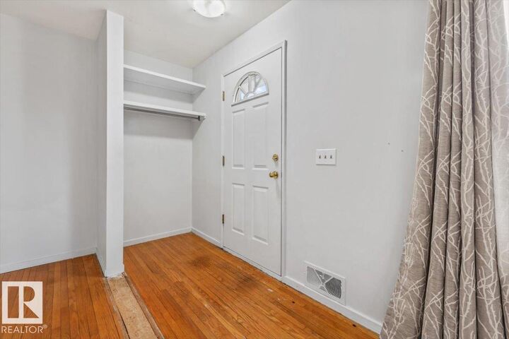 Property Photo:  24 Elizabeth Drive  AB T8L 2M4 