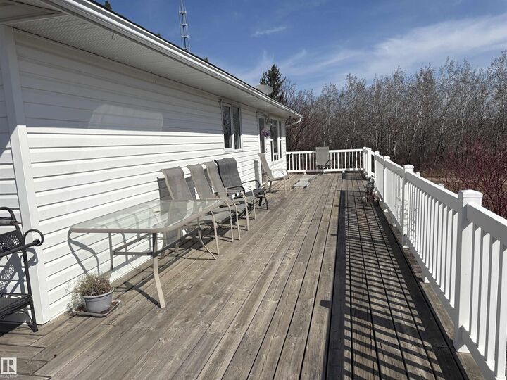Property Photo:  56320 Rng Rd 55  AB T0A 1A0 