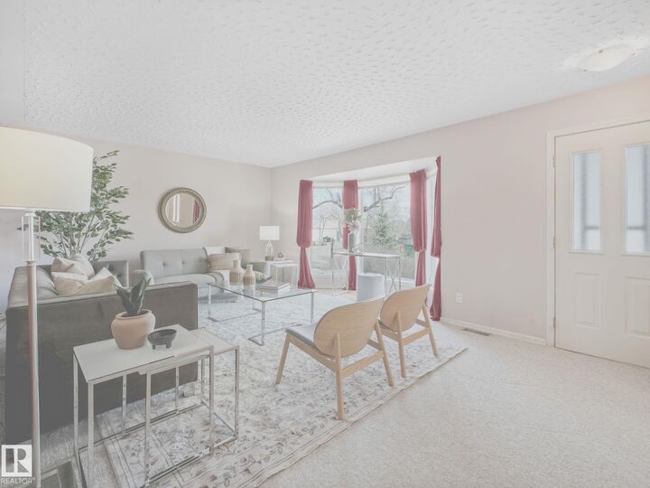 Property Photo:  12 Muir Drive  AB T8N 1G2 