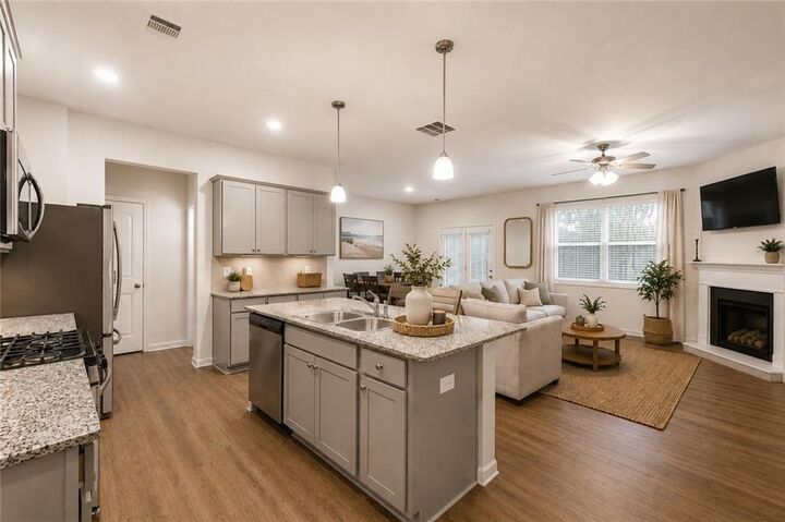 Property Photo:  120 Woodhouse Circle  GA 30102 