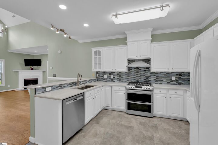 Property Photo:  30 Butler Crossing Drive  SC 29662 