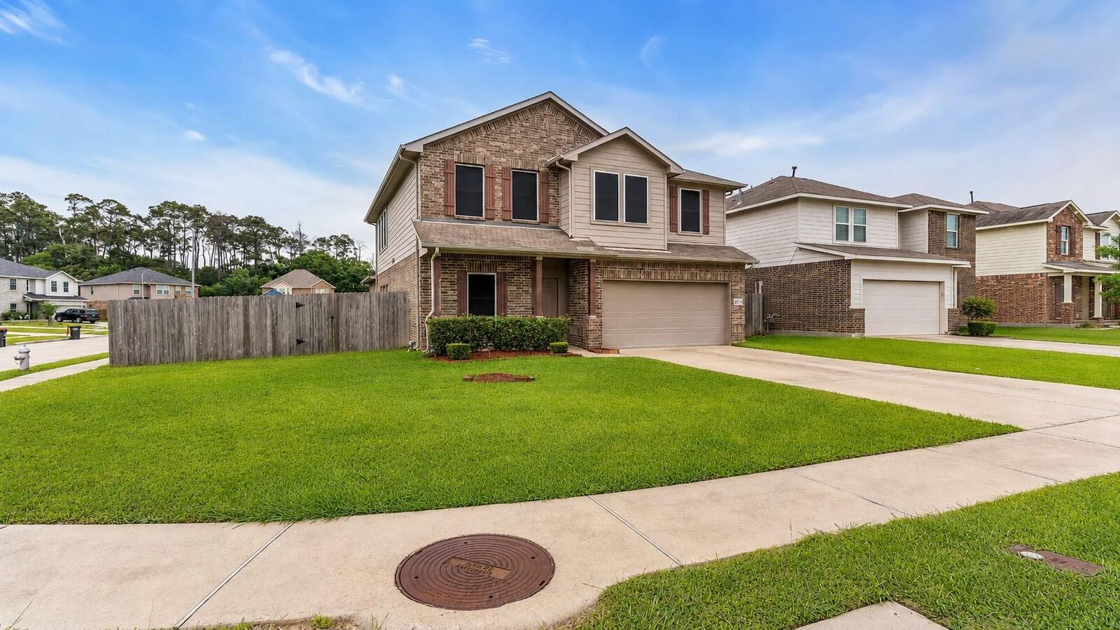 Property Photo:  9903 Wood Wind Court  TX 77521 