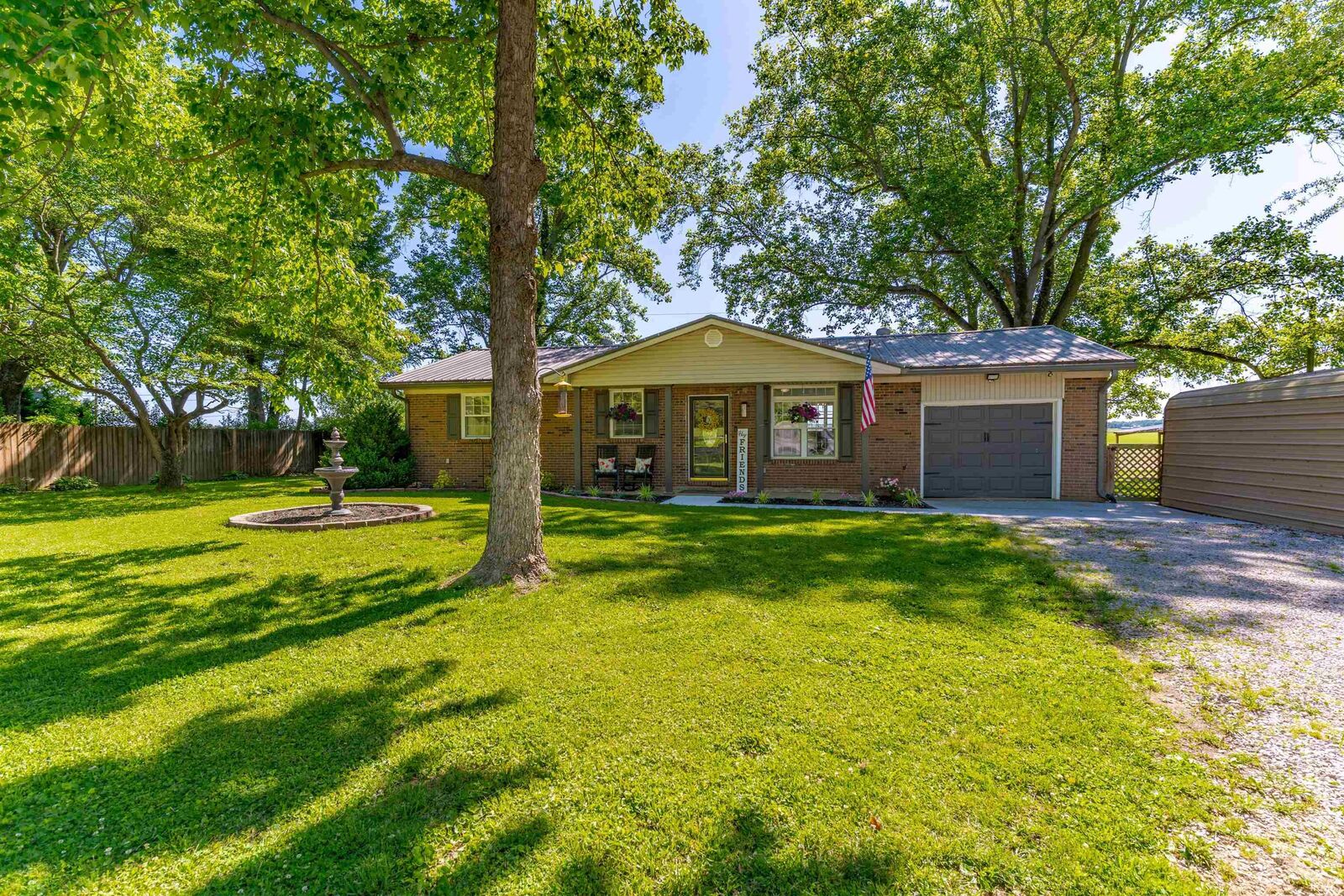 Property Photo:  775 N County Road 575 W Road  IN 47634 