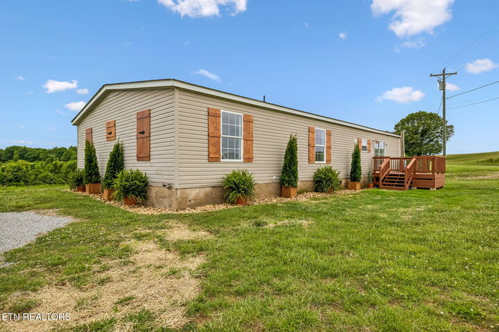 Property Photo:  550 Head Of Creek Rd  TN 37874 