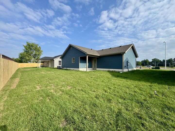 Property Photo:  114 Bow Bridge Drive  KY 40403 