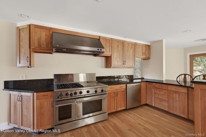 Property Photo:  86 Paul Horn Road  NY 12414 