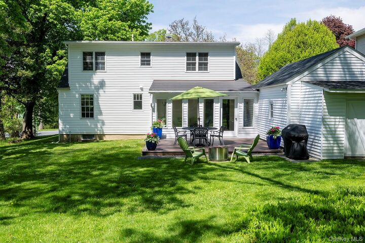 Property Photo:  22 Haight Avenue  NY 12545 