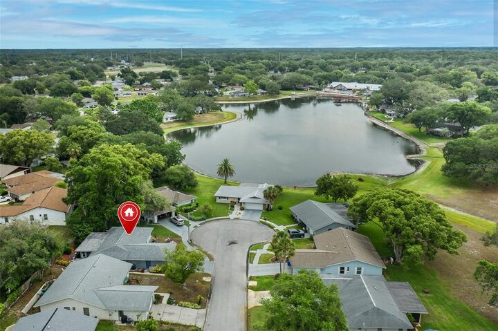 Property Photo:  8225 San Felipe Court  FL 34668 
