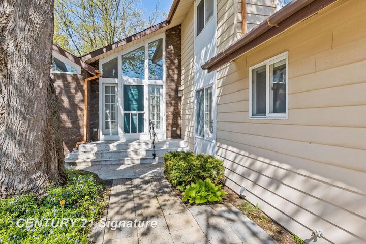 Property Photo:  5813 Sturgeon Avenue  MI 48640 