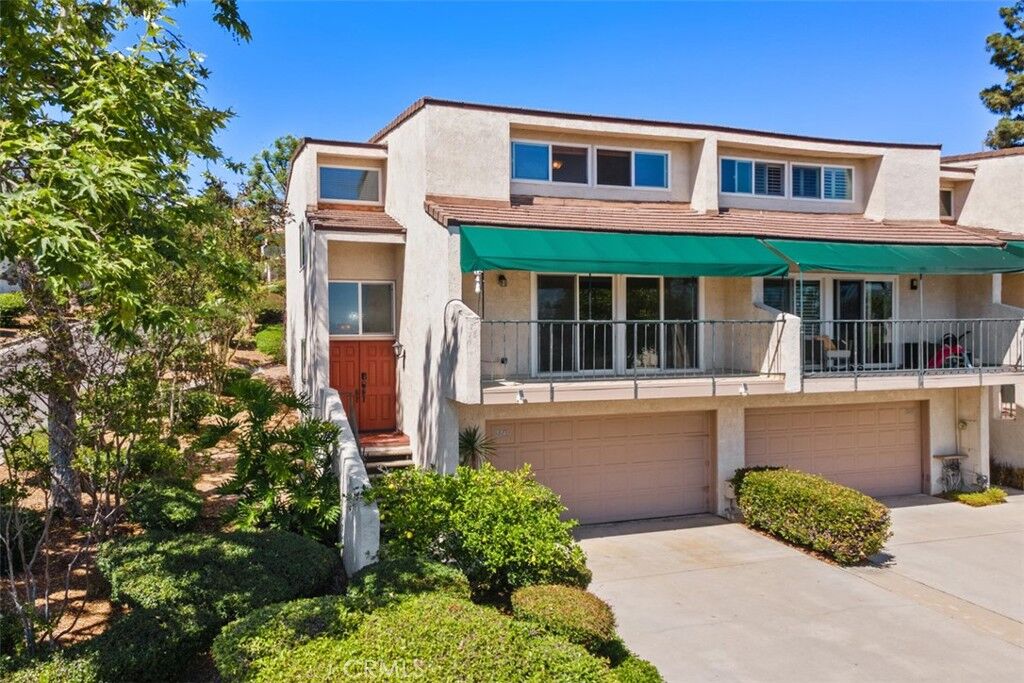Property Photo: 2241 Vista Del Sol CA 92831