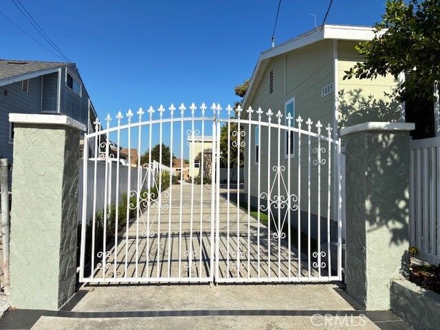 Property Photo: 3809 Pine CA 91731