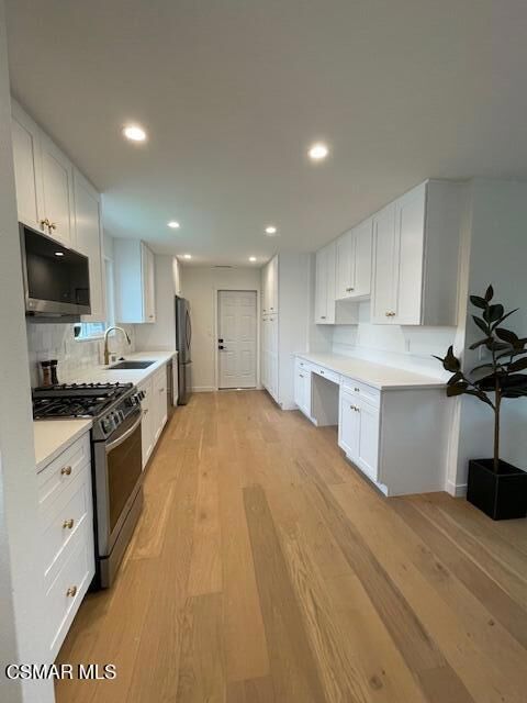 Property Photo:  1157 Hudspeth Street  CA 93065 
