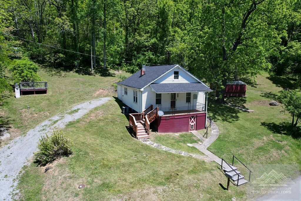 Property Photo:  1079 Bent Mountain Road  WV 25971 