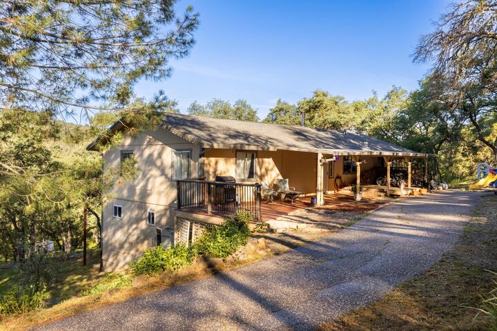 Property Photo:  10344 Peardon Road  CA 95977 