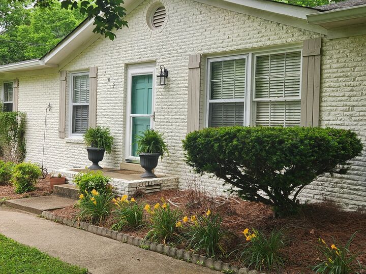 Property Photo:  702 Meade Dr  TN 37174 