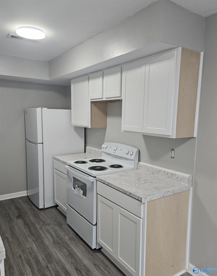 Property Photo:  2225 Golf Road 106  AL 35802 