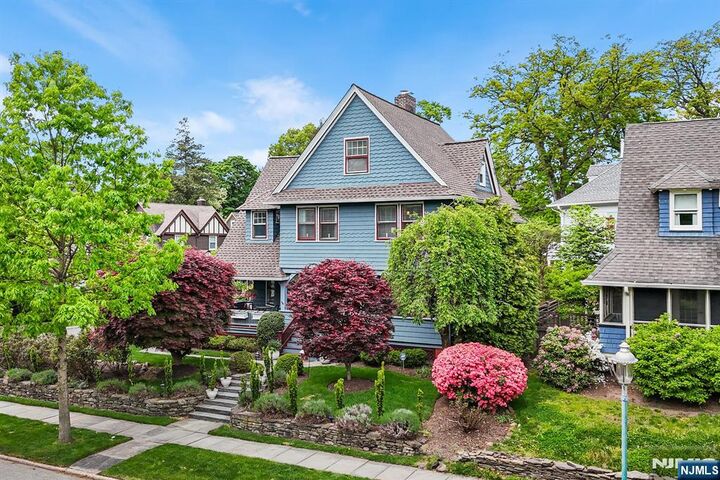 Property Photo:  296 Ridgewood Avenue  NJ 07028 