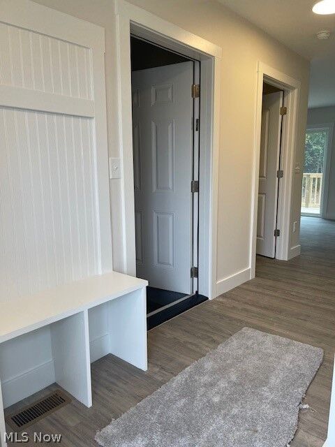 Property Photo: 9264 Chestnut Court OH 44241