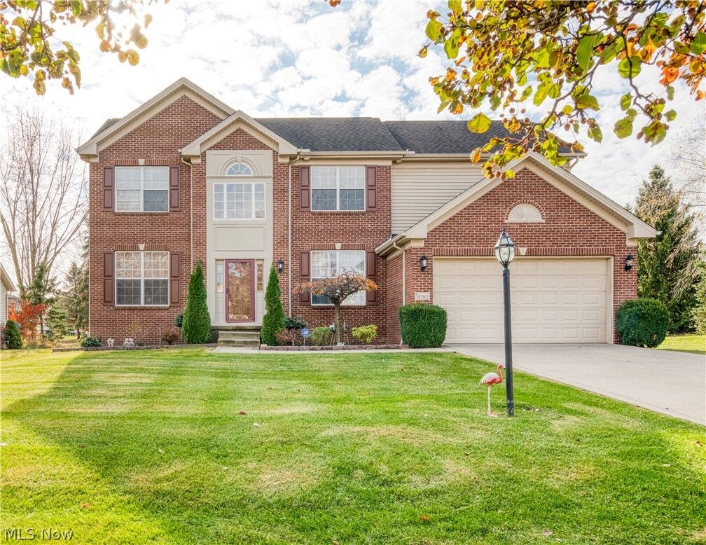 Property Photo: 3082 Willowbrook OH 44202