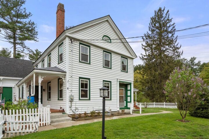 Property Photo:  6 Mammoth Road  NH 03087 