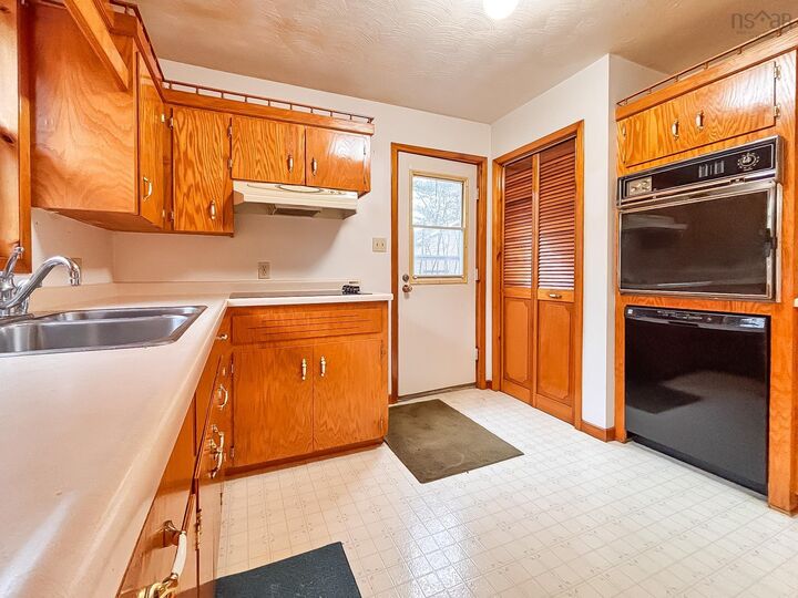 Property Photo:  110 Bluenose Avenue  NS B0R 1G0 