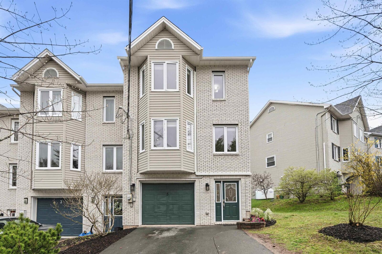 Property Photo:  5 Azita  NS B4A 3Y6 