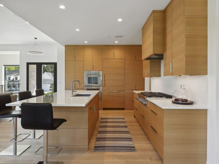 Property Photo:  110 Mississippi River Boulevard N  MN 55104 