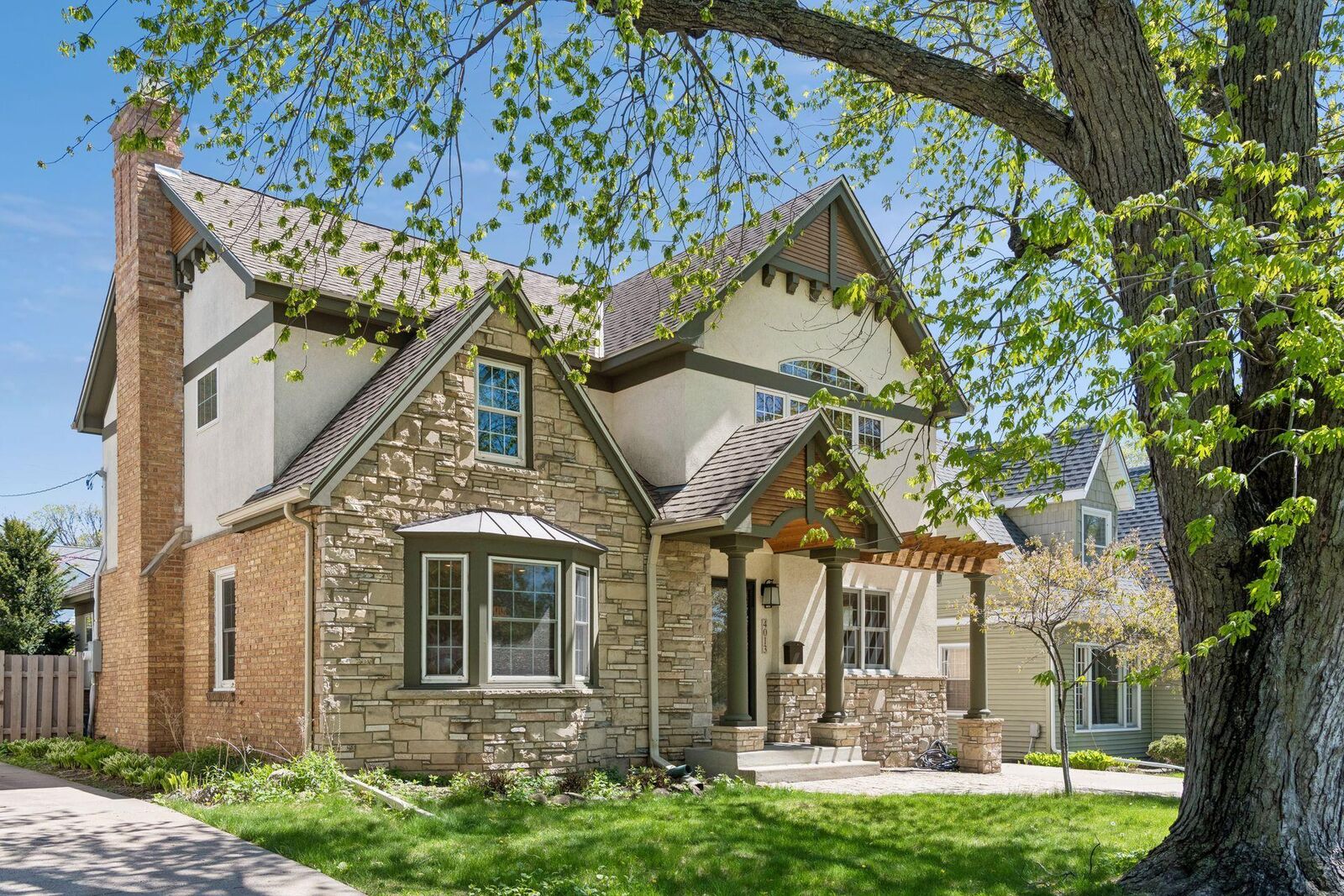 Property Photo:  4013 Natchez Avenue  MN 55416 