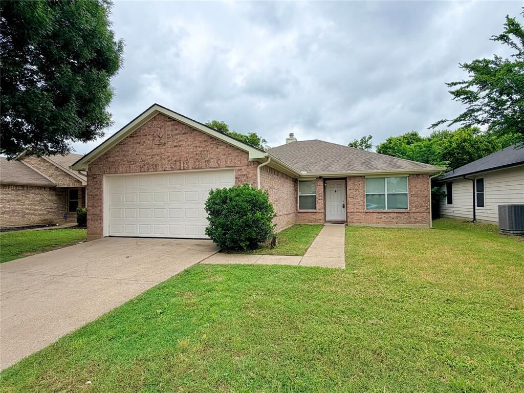 Property Photo:  8018 Arkan Parkway  TX 75241 