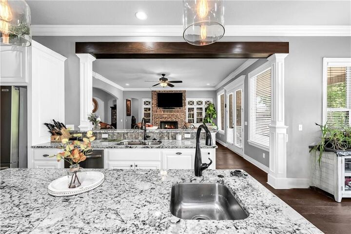 Property Photo:  4010 NE Miner Court  AR 72712 