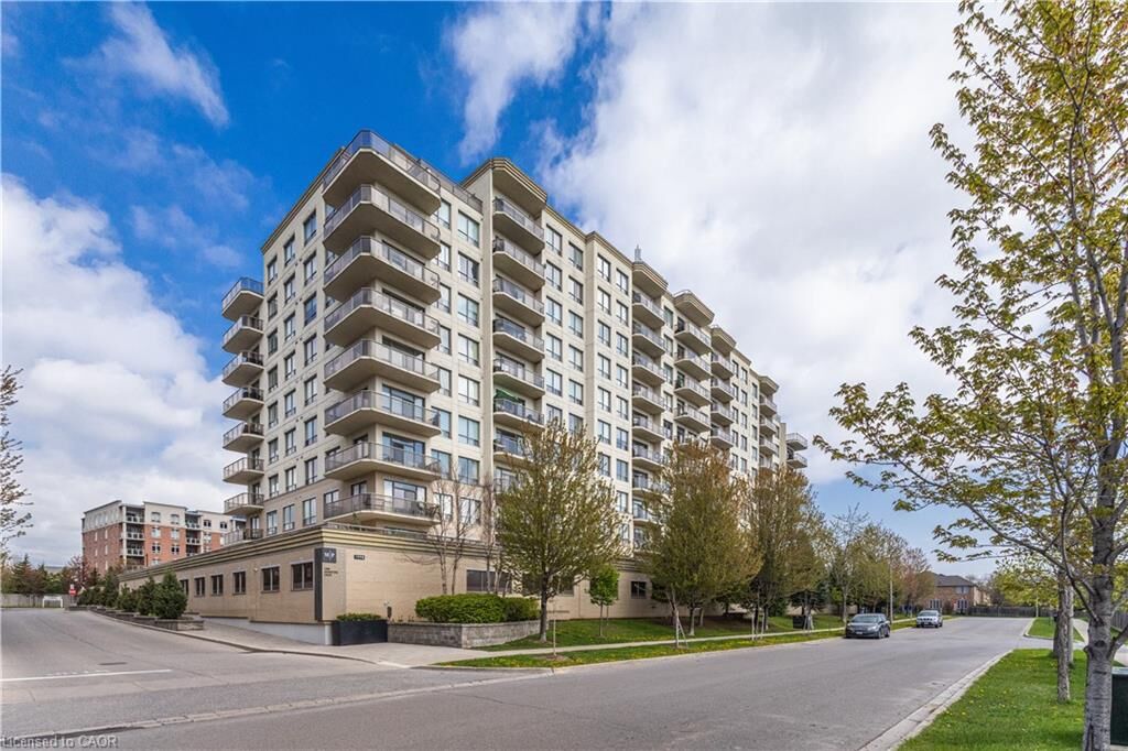 Property Photo:  1998 Ironstone Drive 709  ON L7L 7P7 