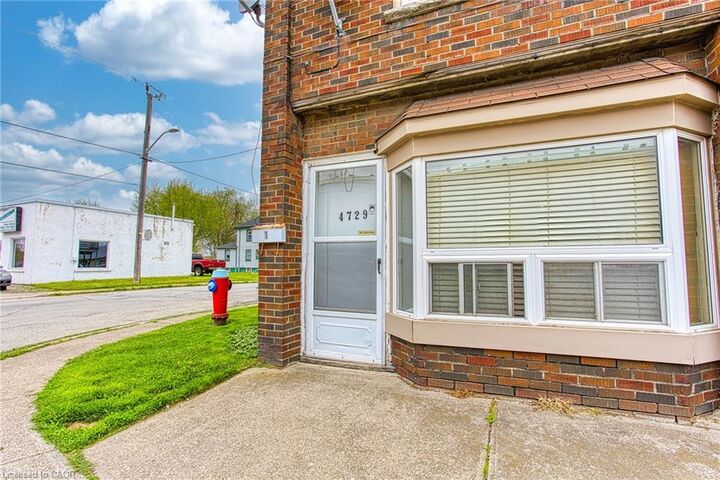 Property Photo:  4727-4729 Ferguson Street  ON L2E 2Z4 