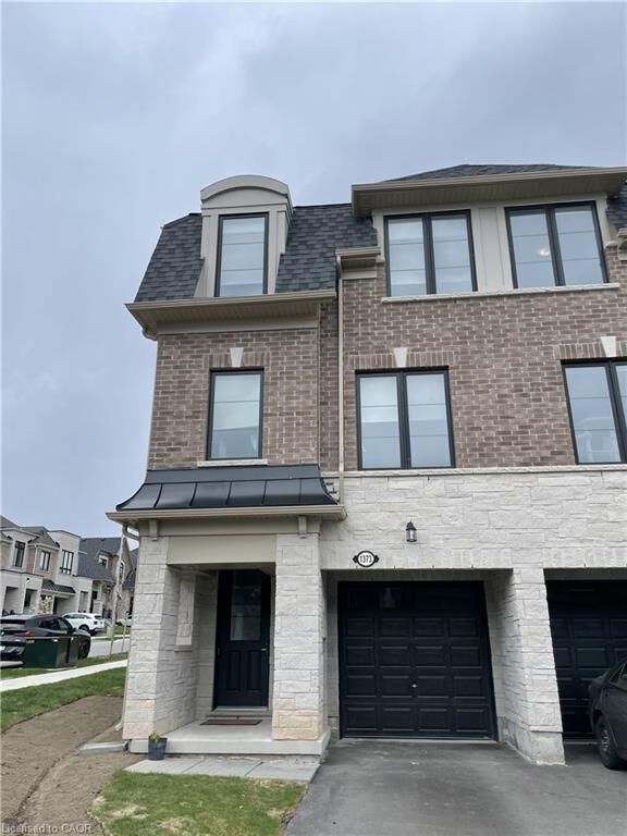 Property Photo:  1373 Almonte Drive  ON L7P 0V8 
