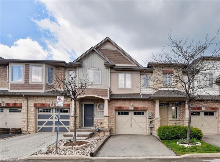 8 Lakelawn Road 11 — photo 1