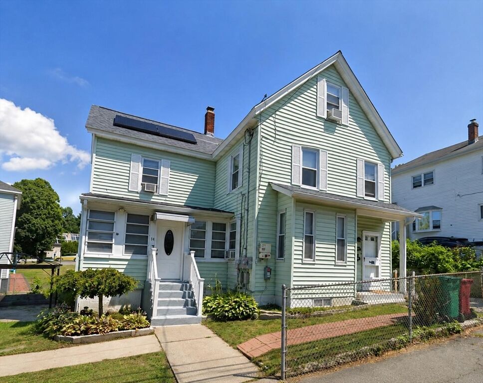 Property Photo:  14 Warnock St 2  MA 01852 