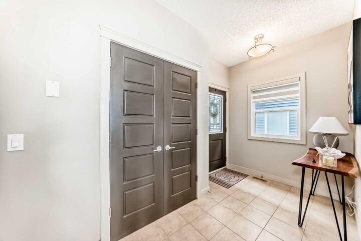 Property Photo:  70 Sage Berry Way NW  AB T3K 0K9 