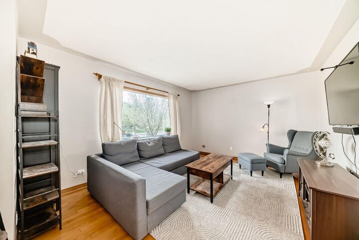Property Photo:  3919 Centre B Street NW  AB T2K 0W3 