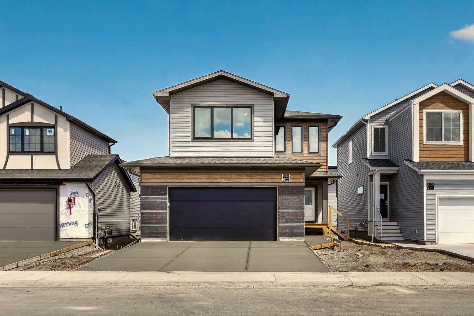 Property Photo:  3105 44 Street S  AB T1K 8L1 