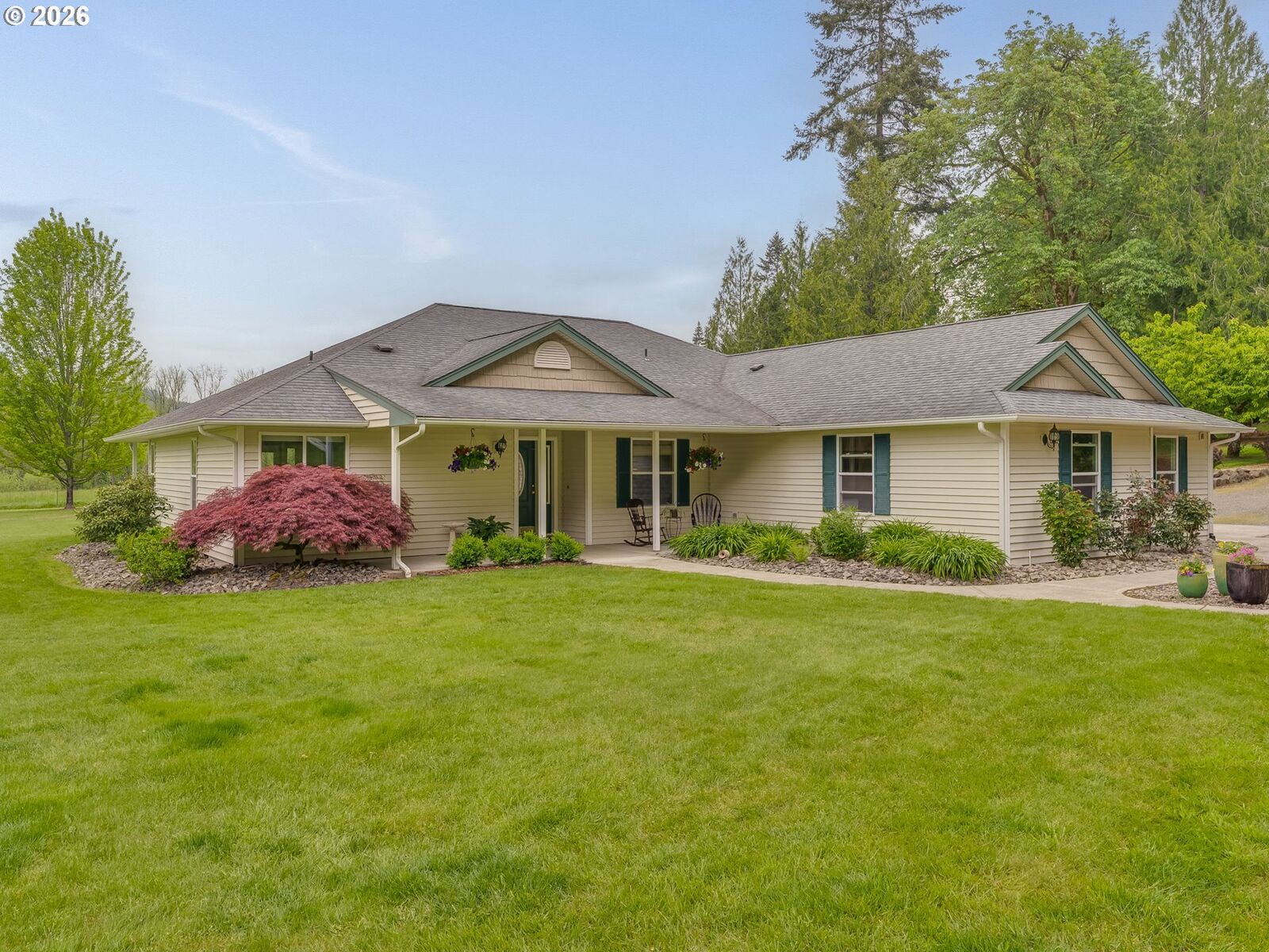 Property Photo:  40500 NE 261st Ct  WA 98601 